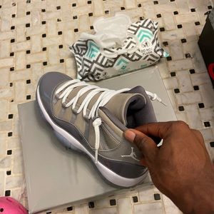 Jordan 11s Cool Grey Size 7